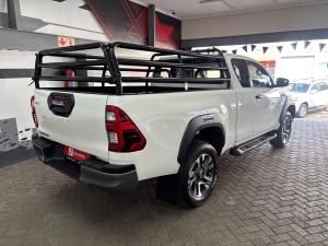 Toyota Hilux 2.8GD-6 Xtra cab Legend auto - Image 2