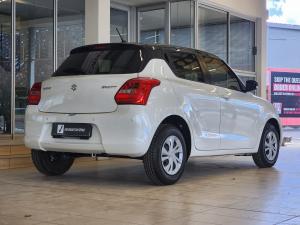 Suzuki Swift 1.2 GL manual - Image 2