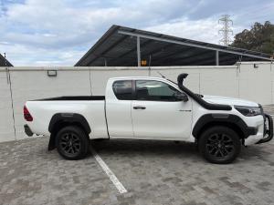 Toyota Hilux 2.8GD-6 Xtra cab 4x4 Legend manual - Image 3