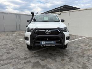Toyota Hilux 2.8GD-6 Xtra cab 4x4 Legend manual - Image 4