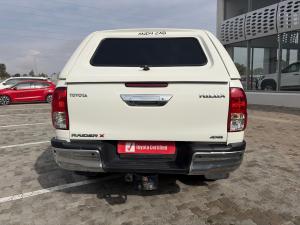 Toyota Hilux 2.4GD-6 double cab 4x4 Raider X manual - Image 5