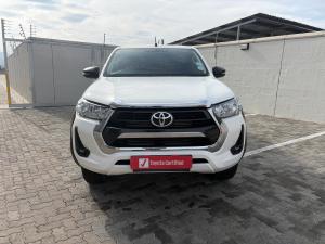 Toyota Hilux 2.4GD-6 double cab 4x4 Raider X manual - Image 4