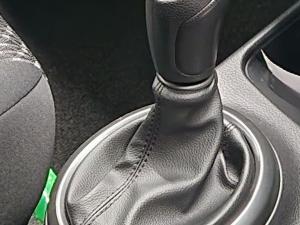 Toyota Vitz 1.0 - Image 9