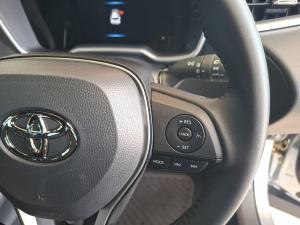 Toyota Corolla Cross 1.8 HEV XS - Image 10