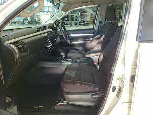 Toyota Hilux 2.8GD-6 48V double cab 4x4 Raider - Image 7