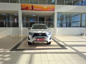 Toyota Hilux 2.8GD-6 48V double cab 4x4 Raider - Image 4