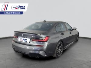 BMW 318i M Mzansi Edition automatic - Image 5