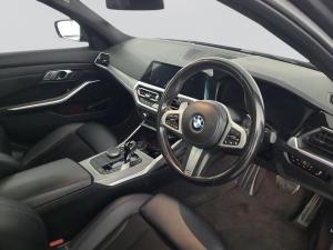 BMW 318i M Mzansi Edition automatic - Image 6