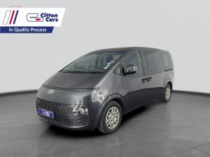 Hyundai Staria 2.2D Multicab automatic - Image 1