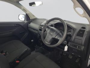 Isuzu D-MAX 250C S/C - Image 6