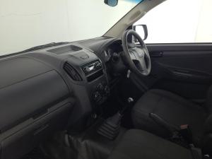 Isuzu D-MAX 250C S/C - Image 7
