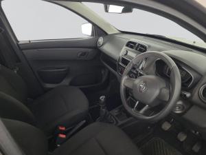 Renault Kwid 1.0 Expression 5-Door - Image 7