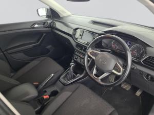 Volkswagen T-CROSS 1.0 TSI Comfortline DSG - Image 6