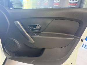 Renault Sandero 900T Stepway Expression - Image 20