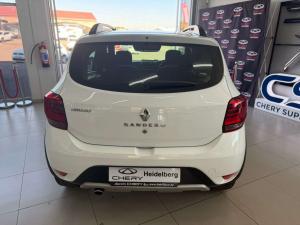 Renault Sandero 900T Stepway Expression - Image 4