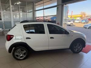 Renault Sandero 900T Stepway Expression - Image 5