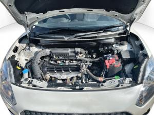 Suzuki Swift 1.2 GL manual - Image 9