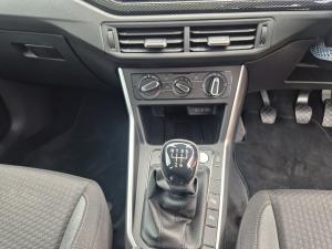 Volkswagen Polo hatch 1.0TSI Life manual - Image 19