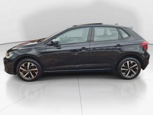 Volkswagen Polo hatch 1.0TSI Life manual - Image 4