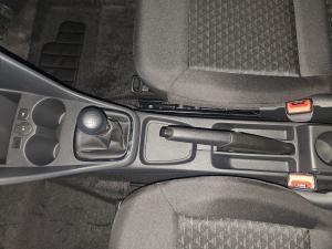 Volkswagen Polo Vivo hatch 1.4 - Image 12