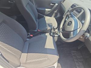 Volkswagen Polo Vivo hatch 1.4 - Image 13