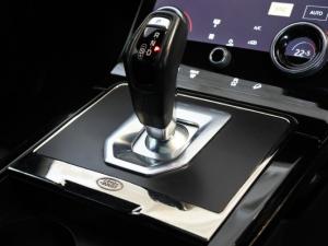 Land Rover Range Rover Evoque D200 R-Dynamic HSE - Image 25