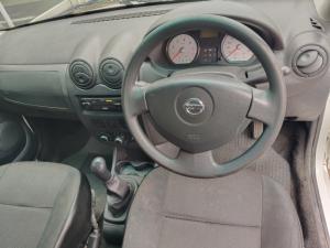 Nissan NP200 1.6i safety pack (aircon) - Image 6