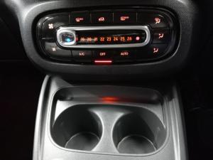 Smart forfour 52kW prime - Image 9