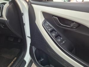 Hyundai Creta 1.5 Executive - Image 8