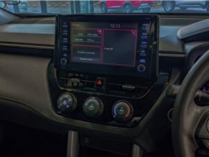 Toyota Corolla Cross 1.8 Xi - Image 10