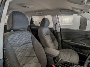 Mahindra XUV 3XO 1.2T MX2 auto - Image 6