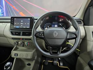 Renault Triber 1.0 Techno - Image 6