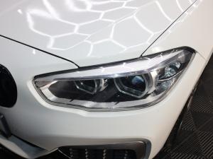 BMW 1 Series M140i 5-door sports-auto - Image 9