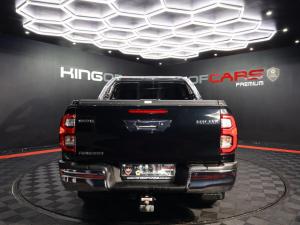 Toyota Hilux 2.8GD-6 double cab Raider auto - Image 4
