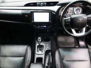 Toyota Hilux 2.8GD-6 double cab Raider auto - Image 7