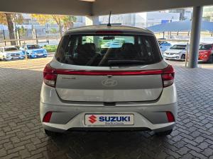 Hyundai Grand i10 1.2 Premium hatch - Image 10