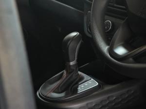 Hyundai Grand i10 1.2 Premium hatch - Image 18