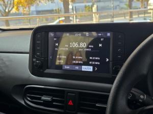 Hyundai Grand i10 1.2 Premium hatch - Image 21