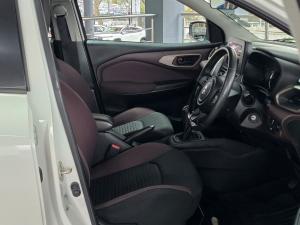 Suzuki Fronx 1.5 GL manual - Image 11