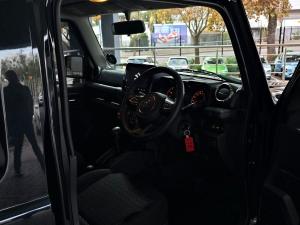 Suzuki Jimny 1.5 GLX AllGrip 5-door auto - Image 17