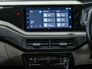 Volkswagen Polo sedan 1.0TSI Life - Image 2