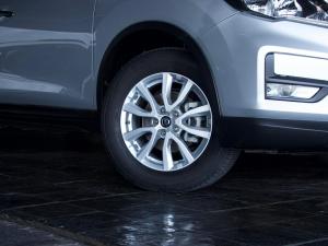 Nissan X-Trail 2.5 4x4 Acenta Tech - Image 15