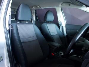 Nissan X-Trail 2.5 4x4 Acenta Tech - Image 8