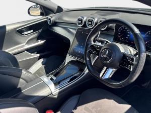 Mercedes-Benz C-Class C200 Avantgarde - Image 11