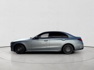 Mercedes-Benz C-Class C200 Avantgarde - Image 4
