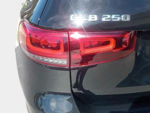 Mercedes-Benz GLB GLB250 Progressive - Image 20