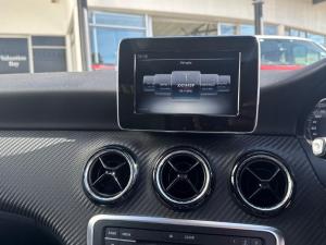 Mercedes-Benz GLA GLA200 auto - Image 12
