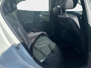 Mercedes-Benz GLA GLA200 auto - Image 15