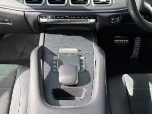 Mercedes-Benz GLE GLE300d 4Matic - Image 16