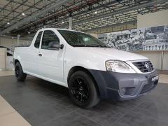 Nissan Cape Town NP200 1.6i safety pack (aircon)